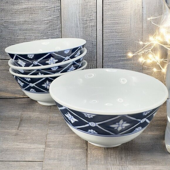 Pier 1 Porcelain Stoneware Deep Dish Bowl Set 4 Blue White Floral Pattern 5inch - Picture 1 of 13